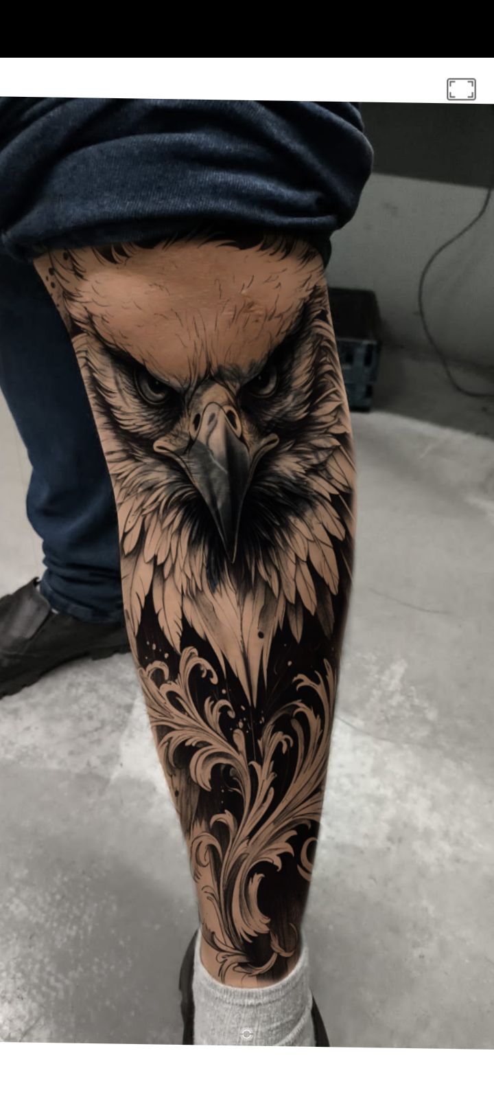 Neo-traditional animal tattoo